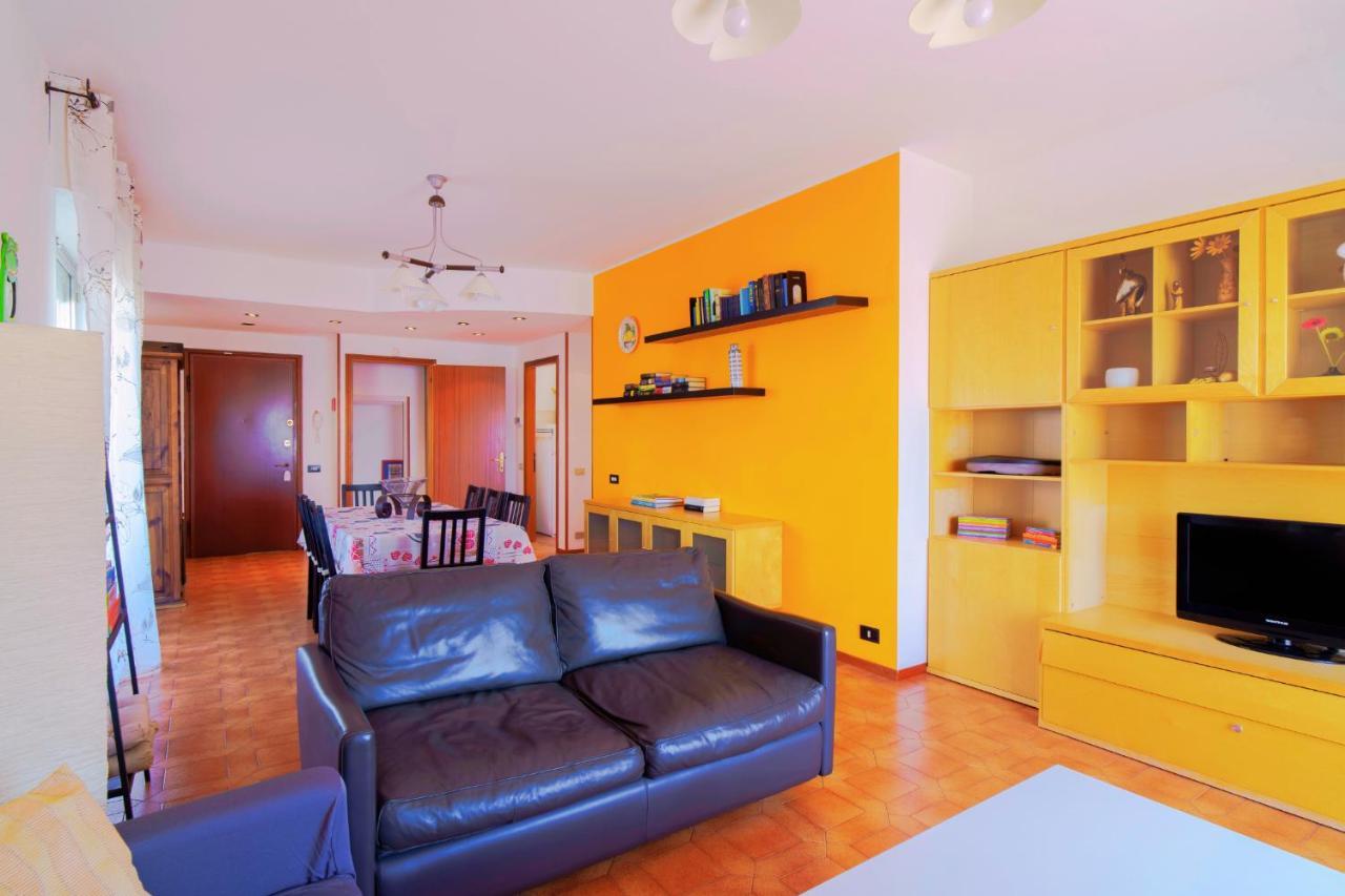 La Casa Nel Sole Διαμέρισμα Grandate Εξωτερικό φωτογραφία